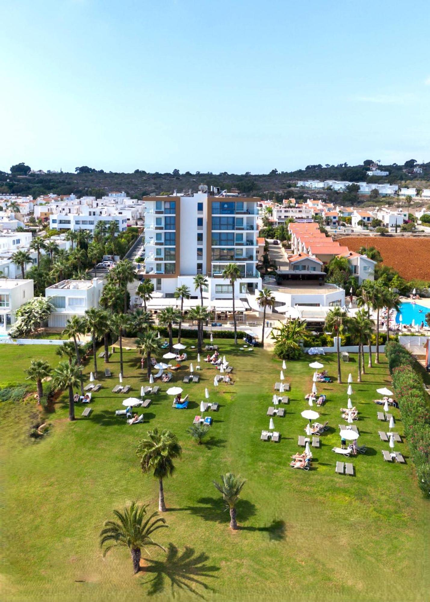 Leonardo Crystal Cove Hotel & Spa - Adults Only Πρωταράς Εξωτερικό φωτογραφία